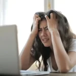 Психолог при тревожности: когда стоит обратиться и как это работает