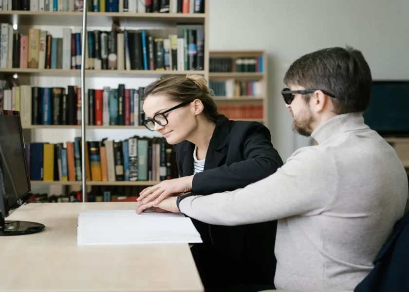 pexels-mikhail-nilov-6981089